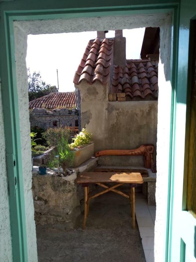 Apartman Dinko Lubenice Exterior foto
